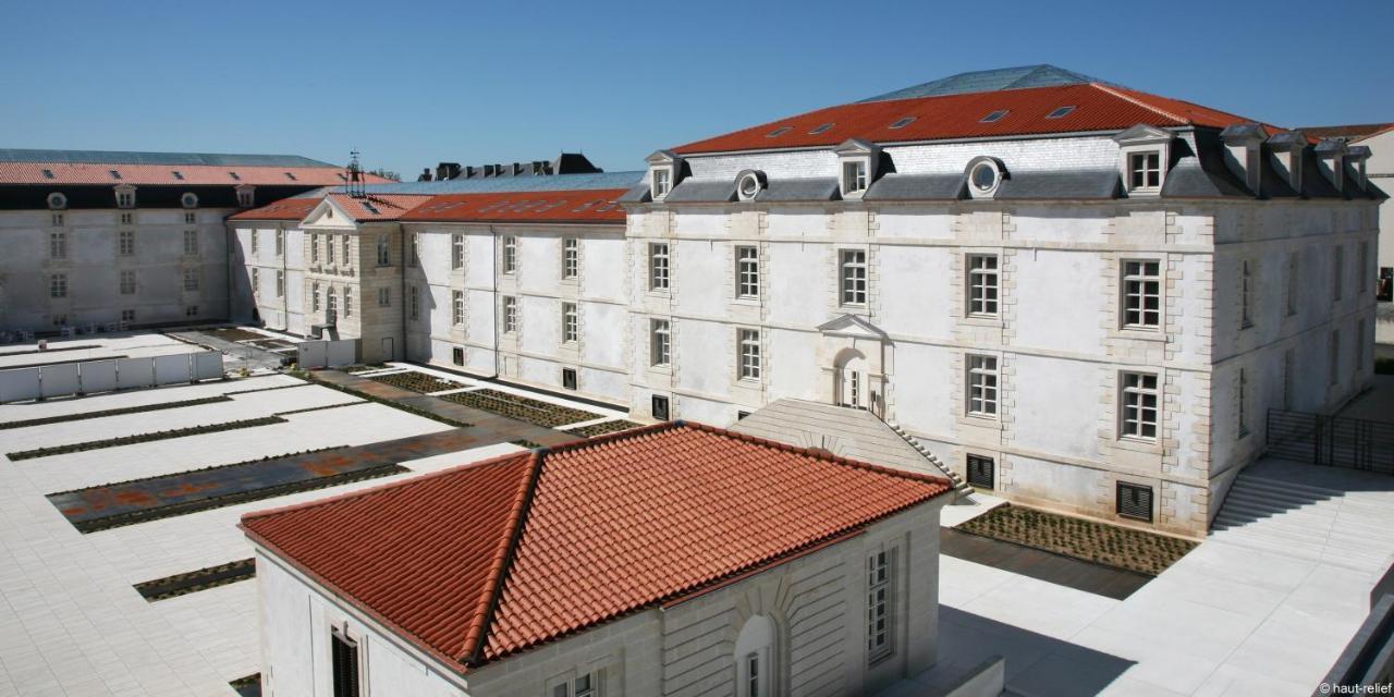 Résidence de la Corderie Royale - Meublés de Tourisme Rochefort-sur-Mer Extérieur photo