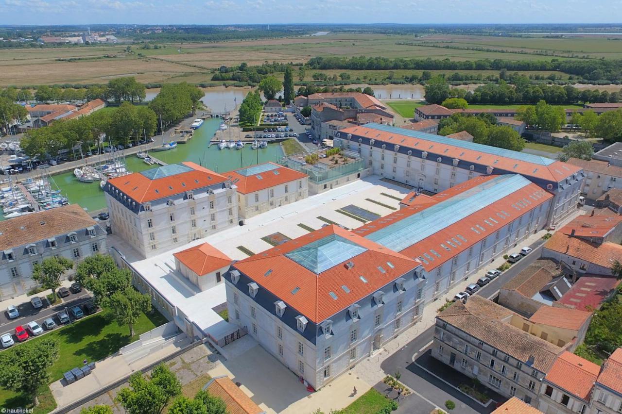 Résidence de la Corderie Royale - Meublés de Tourisme Rochefort-sur-Mer Extérieur photo