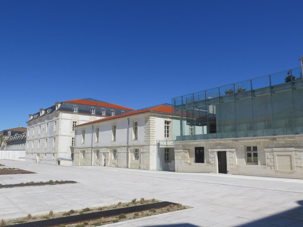 Résidence de la Corderie Royale - Meublés de Tourisme Rochefort-sur-Mer Extérieur photo